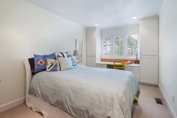 1082 Lodge Road, North Vancouver For Sale - image 23