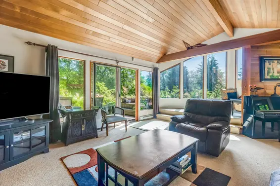 2501 Panorama Drive, North Vancouver For Sale - image 5