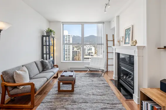 1502 160 East 13th Street, North Vancouver For Sale - image 1
