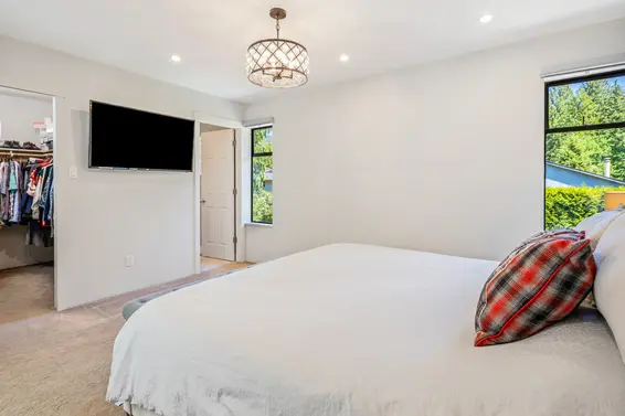 3434 Duval Road, North Vancouver For Sale - image 29