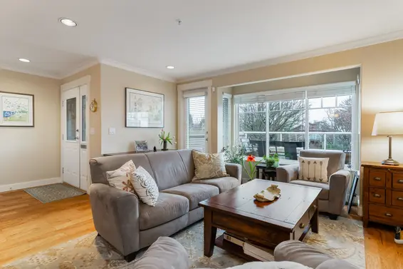 418 West Keith Road, North Vancouver For Sale - image 4