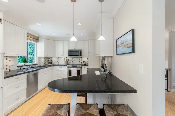 624 East Osborne Road, North Vancouver For Sale - image 15