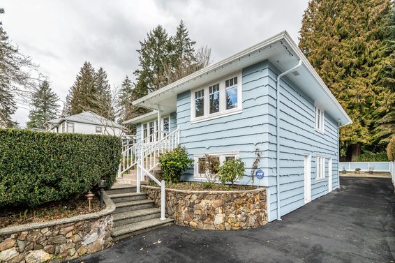 1182 Ronayne Road, North Vancouver