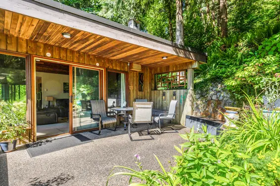 2501 Panorama Drive, North Vancouver For Sale - image 35