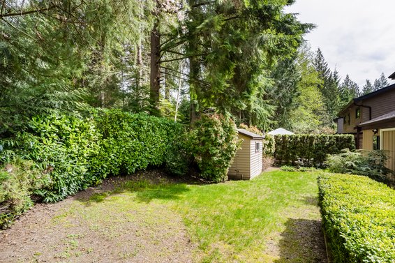 5596 Huckleberry Lane, North Vancouver