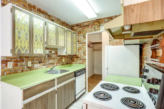 306 211 West 3rd Street, North Vancouver For Sale - image 10