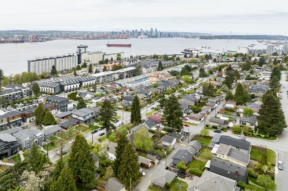 618 East 4th Street, North Vancouver