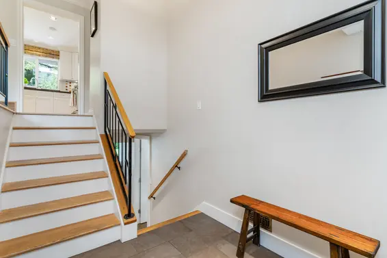 624 East Osborne Road, North Vancouver For Sale - image 29