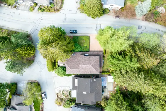5596 Huckleberry Lane, North Vancouver For Sale - image 42