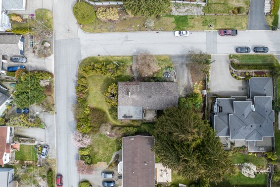 211 Tamarack Road, North Vancouver