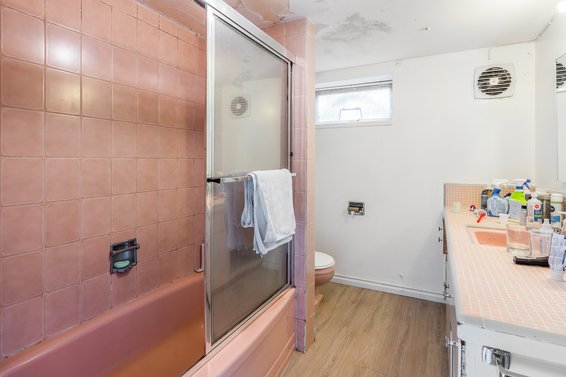 211 Tamarack Road, North Vancouver