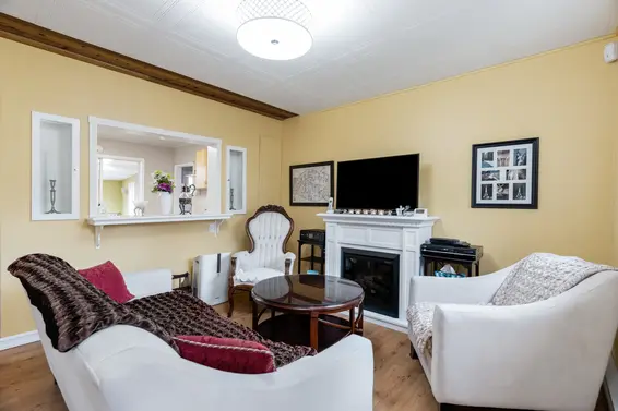 1712 Sutherland Avenue, North Vancouver For Sale - image 6
