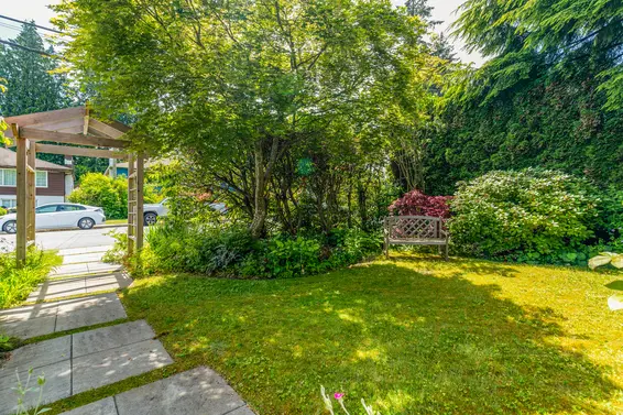 624 East Osborne Road, North Vancouver For Sale - image 57