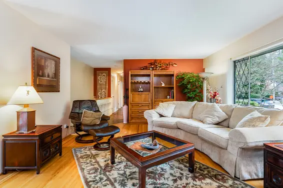 4345 Capilano Road, North Vancouver For Sale - image 1