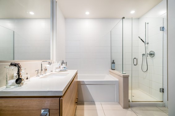 220 3606 Aldercrest Drive, North Vancouver