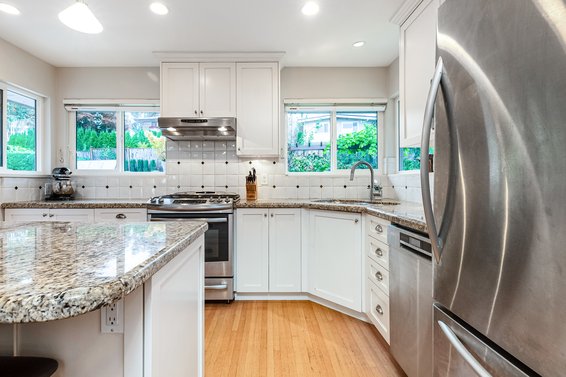 622 Silverdale Place, North Vancouver