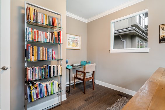 1254 West 22nd Street, North Vancouver