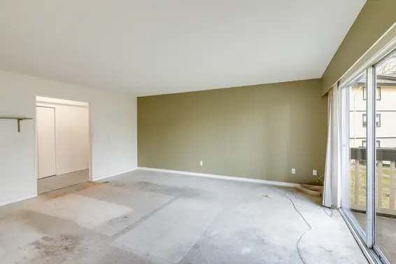 12 834 Premier Street, North Vancouver For Sale - image 1