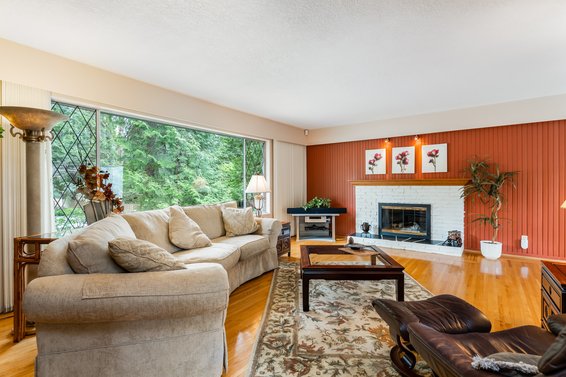 4345 Capilano Road, North Vancouver