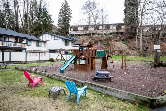 12 834 Premier Street, North Vancouver For Sale - image 16