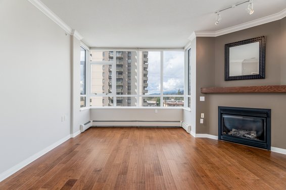 402 120 West 16th Street, North Vancouver