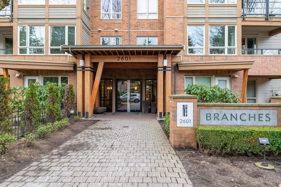 102 2601 Whiteley Court, North Vancouver