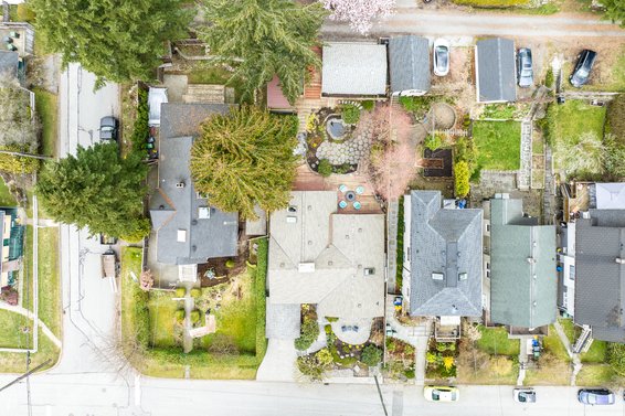 186 West Kings Road, North Vancouver