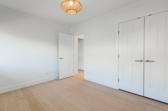 125 Kensington Crescent, North Vancouver