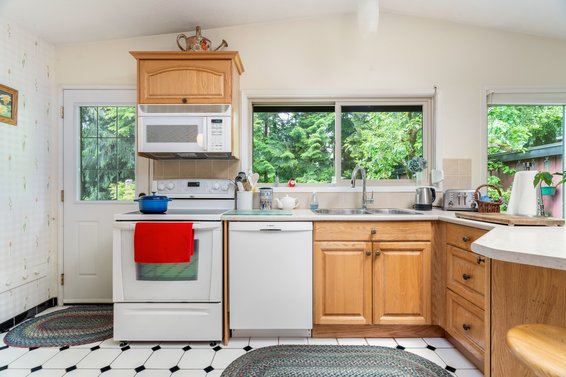2986 Eddystone Crescent, North Vancouver