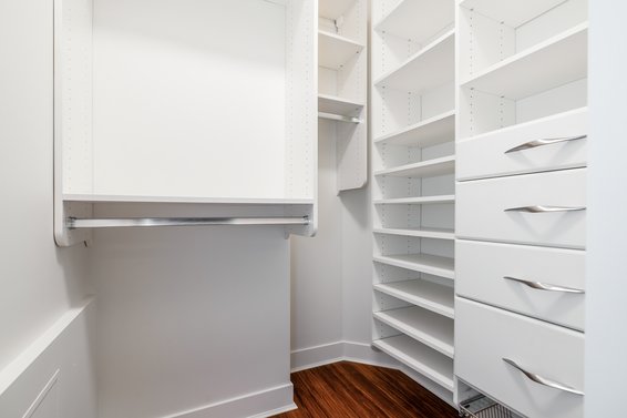 102 2601 Whiteley Court, North Vancouver
