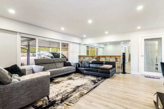 629 Silverdale Place, North Vancouver