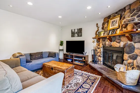 3434 Duval Road, North Vancouver For Sale - image 22