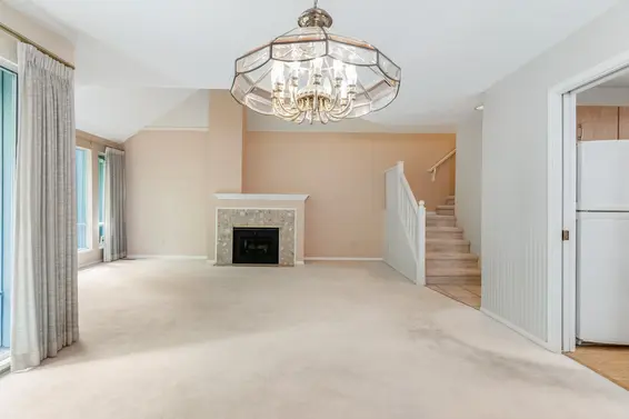 30 1925 Indian River Crescent, North Vancouver For Sale - image 3