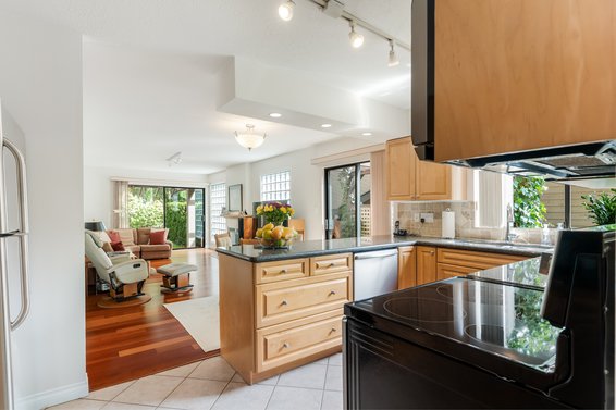 5596 Huckleberry Lane, North Vancouver