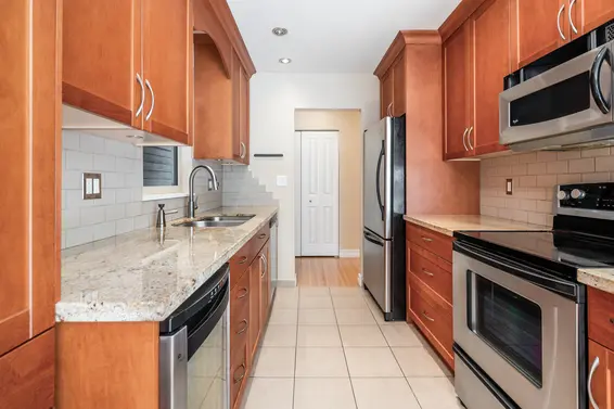 603 235 Keith Road, West Vancouver For Sale - image 13