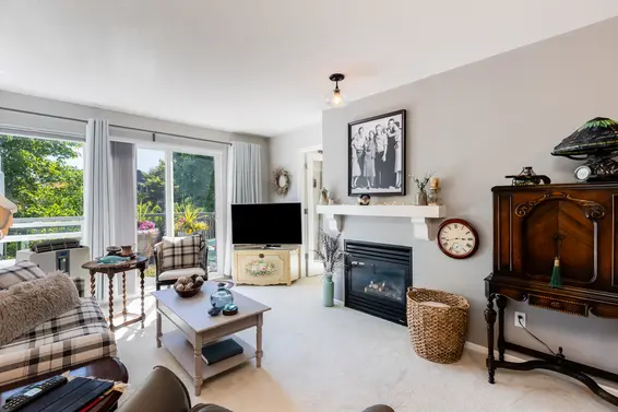 354 1100 East 29th Street, North Vancouver For Sale - image 1