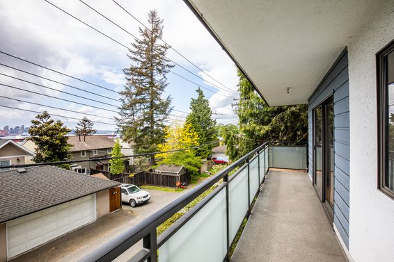 204 441 E 3rd Street, North Vancouver