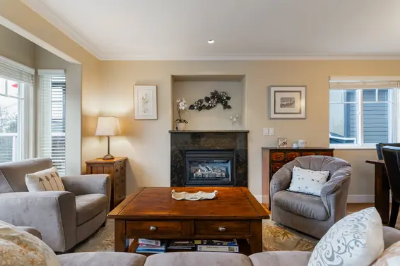 418 West Keith Road, North Vancouver For Sale - image 7