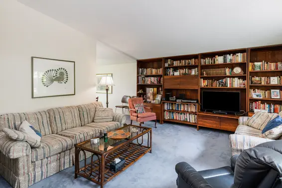 2986 Eddystone Crescent, North Vancouver For Sale - image 6