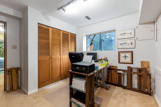 5528 Huckleberry Lane, North Vancouver