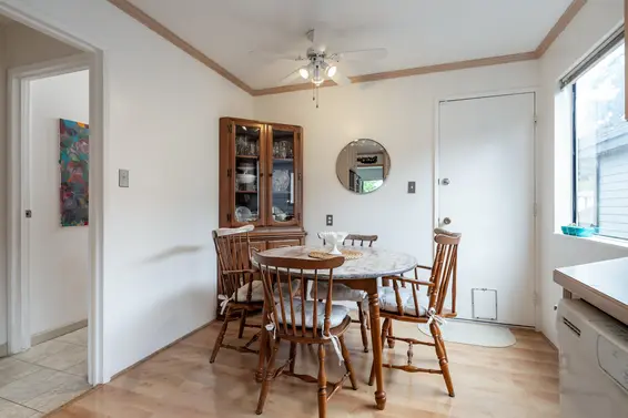 Eating Area - 530 19th Street West  