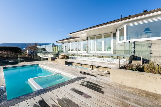 125 Kensington Crescent, North Vancouver