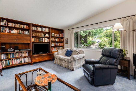 2986 Eddystone Crescent, North Vancouver