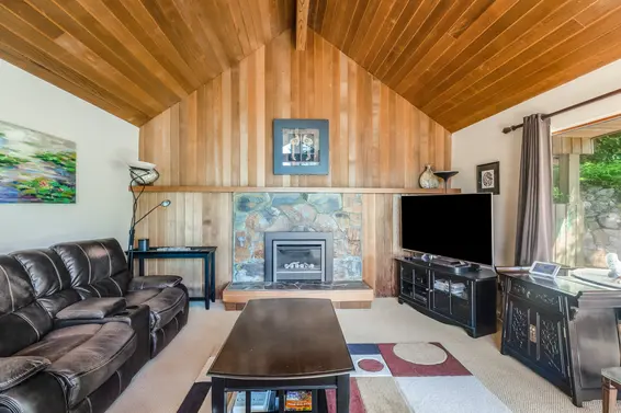 2501 Panorama Drive, North Vancouver For Sale - image 4