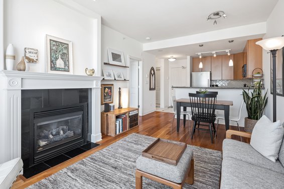 1502 160 East 13th Street, North Vancouver