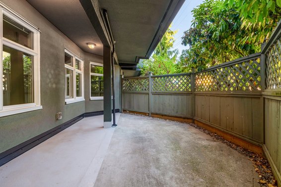 209 121 West 29th Street, North Vancouver