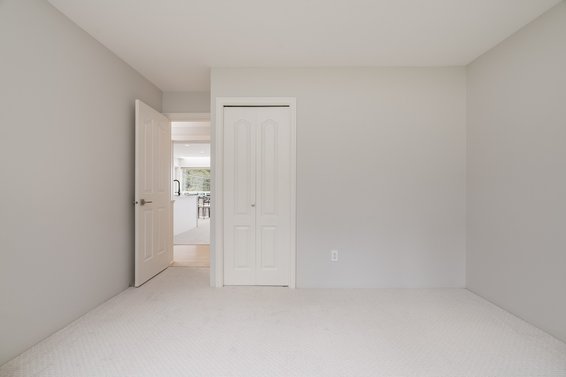 111 Sandringham Crescent, North Vancouver