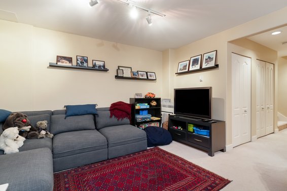 418 West Keith Road, North Vancouver