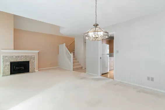 30 1925 Indian River Crescent, North Vancouver For Sale - image 9