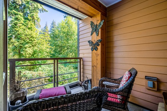 220 3606 Aldercrest Drive, North Vancouver